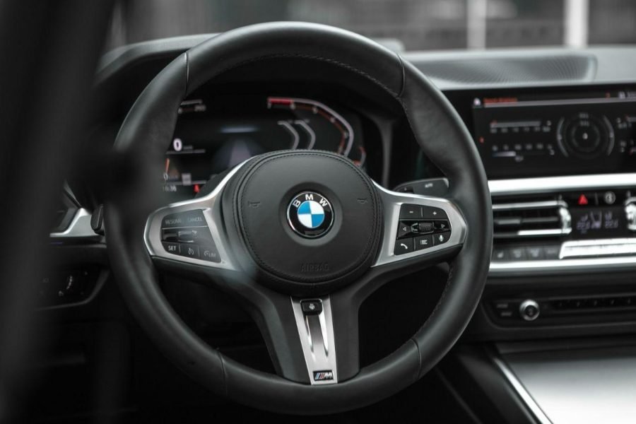 2020 BMW 330i